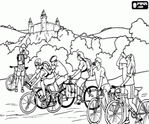 desenho de Cicloturistas en uma pausa no caminho perto do castelo para colorir