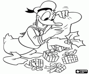 desenho de Donald muito satisfeito por descobrir muitos presentes em um chap�u de Papai Noel para colorir