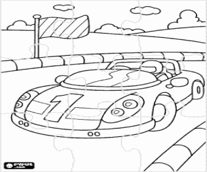 desenho de Puzzle de carro de corridas no circuito para colorir