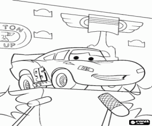 desenho de Rel�mpago McQueen no p�dio da Copa Pist�o para colorir