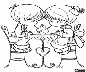 desenho de Um casal de filhos e um sorvete para colorir