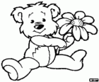 Pequeno urso com uma flor