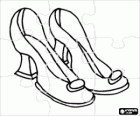 Puzzle dum par de elegantes sapatos de salto alto