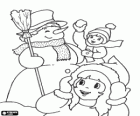 Crianças brincando com um boneco de neve