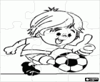 Puzzle de menino jogando futebol