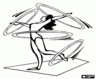 Ginasta rítmica fazendo um exercício com aros