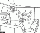 O Capitão Kirk e o Sr. Spock na Enterprise. Personagens principais de Star Trek