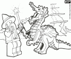 Dois personagens do mundo da magia da Lego. Um velho mágico com varinha mágica e um dragão